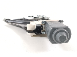 Mercedes Benz SLC 172 (2016–2026) Rear fork windscreen lifter and its components - 2