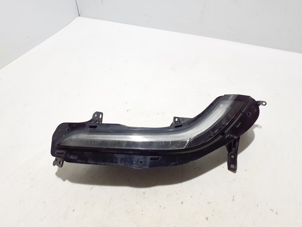 Used RENAULT Talisman Front bumper fog lamp 266053465R
