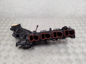  Intake manifold 