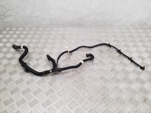 Fuel return line - 8514094
