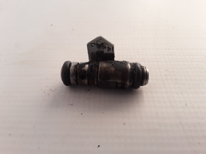 RENAULT Laguna II (2001–2007) Fuel injector 8200058379 - 5