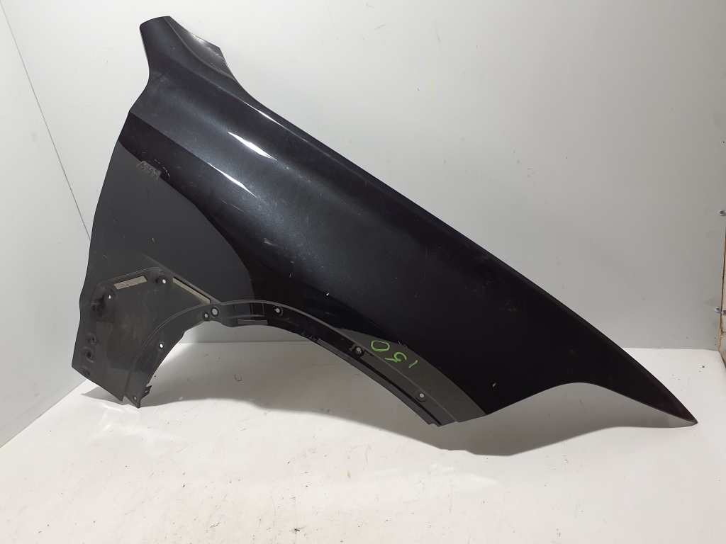 BMW X6 G06 (2019-2024) Front Right Fender 8737622 24816042