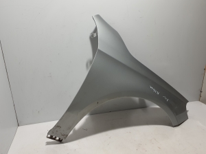 Mercedes Benz A-Class 176 (2012–2018) Vorderer Kotflügel A1768810201 - 4