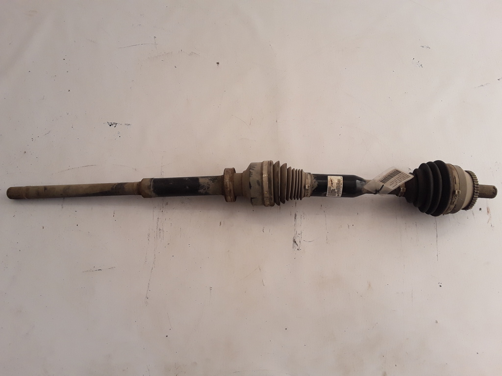 Used VOLVO XC90 Half axle front and its details 30735563