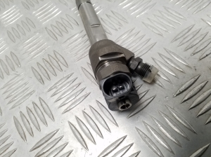 BMW 4 SERIES F32 (2013–2020) Injektor Einspritzdüse 8514148 - 2
