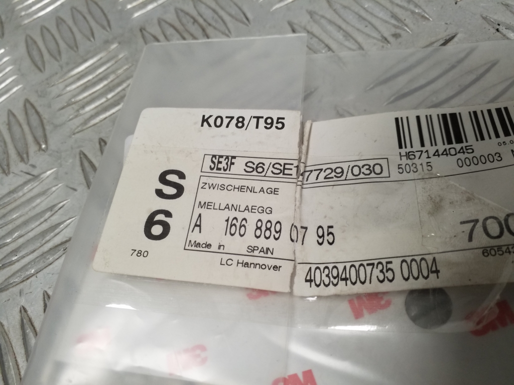 MERCEDES-BENZ GLS-Class X166 (2015-2020) Autres pièces de garniture A1668890795 24817190
