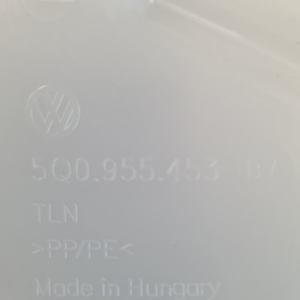 AUDI A3 8V (2012–2020) Scheibenwaschbehälter vorne 5Q0955453BA - 5