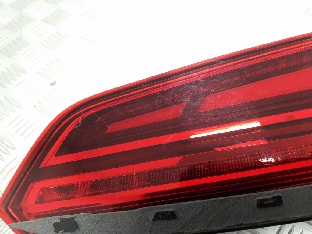 AUDI Q5 FY (2016-2024) Right Side Tailgate Taillight 80A945076B 24796117