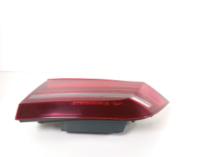  Rear light on cover 