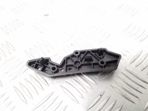 BMW 4 SERIES G26 (2020–2026) Front bumper bracket - 2