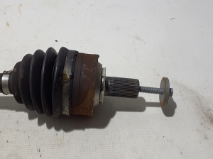 VOLVO XC60 (2017–2026) Front drive shaft and its parts 32240709 - 2