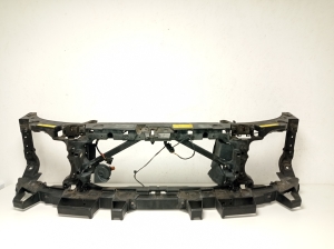   Radiator support and its parts  - LR8023210 