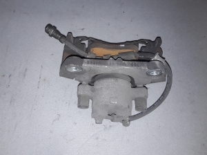 Ford Focus (2018–2026) Eesmine pidurisadul 2B294A2B302A - 2