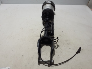 Front shock absorber - A1673201403