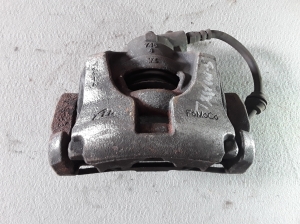 Front brake caliper - 745