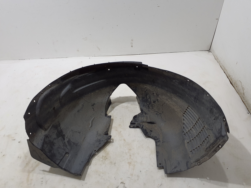 VOLVO XC60 2 generation (2017-2024) Front Right Inner Arch Liner 31694870 24831381