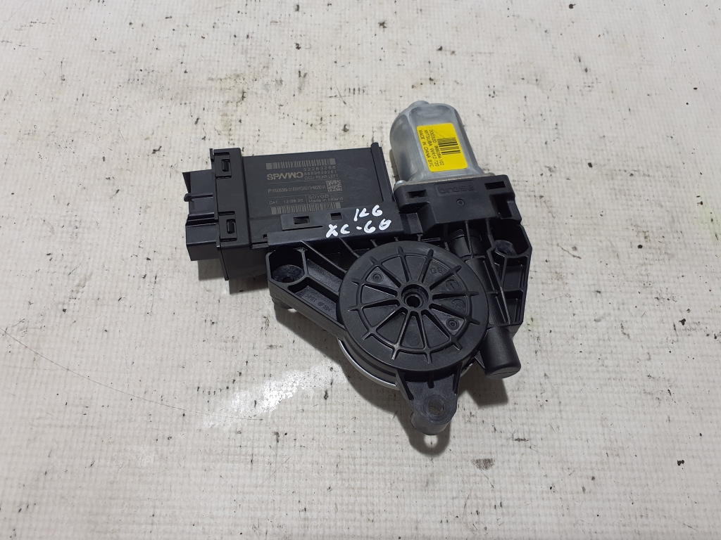 VOLVO XC60 2 generation (2017-2024) Motor de control geam ușă  dreapta spate 966264 24830114