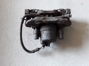 Ford Focus (2011–2018) Front brake caliper 278A426X - 2