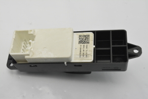 Mazda 6 (2007–2012) Schalter el. Fensterheber hinten GDK466380A - 4
