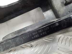 BMW 3 SERIES E46 (1998–2007) Aizmugurējā bampera kronšteins 7065481 - 3