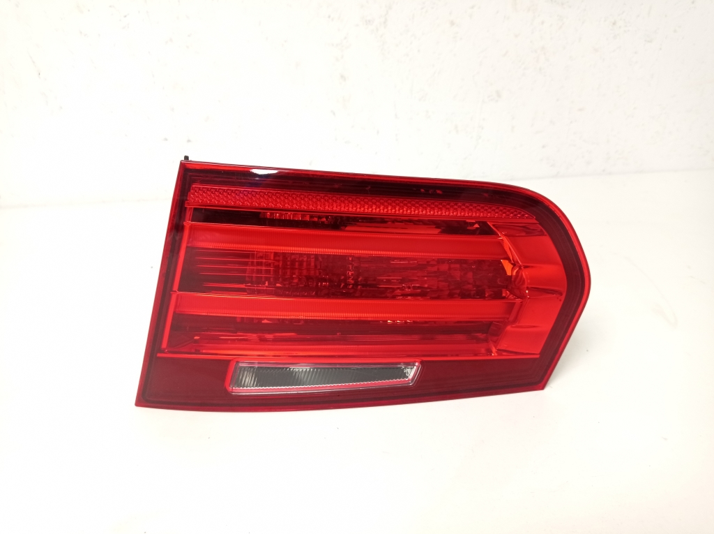 BMW 3 Series F30/F31 (2011-2020) Right Side Tailgate Taillight 7259916 24796540