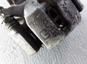  Rear brake caliper 