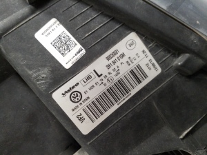 Volkswagen Amarok I (2010–2022) Scheinwerfer vorne 2H1941015M - 6