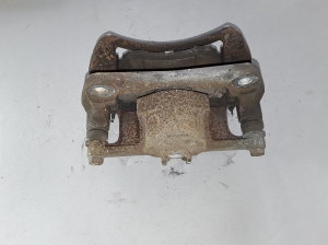 Suzuki Vitara LY (2014–2026) Front brake caliper - 2