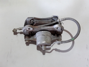 Kia Sportage (2010–2016) Front brake caliper 581802YA50 - 2