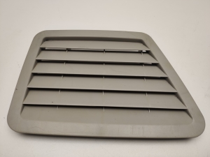   Armatuurlaua ventilatsioonivõred  - A2208310236 