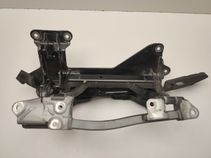 Mercedes Benz CL-Class 215 (1999–2006) Esiukse ülemine hing A2157200137 - 2