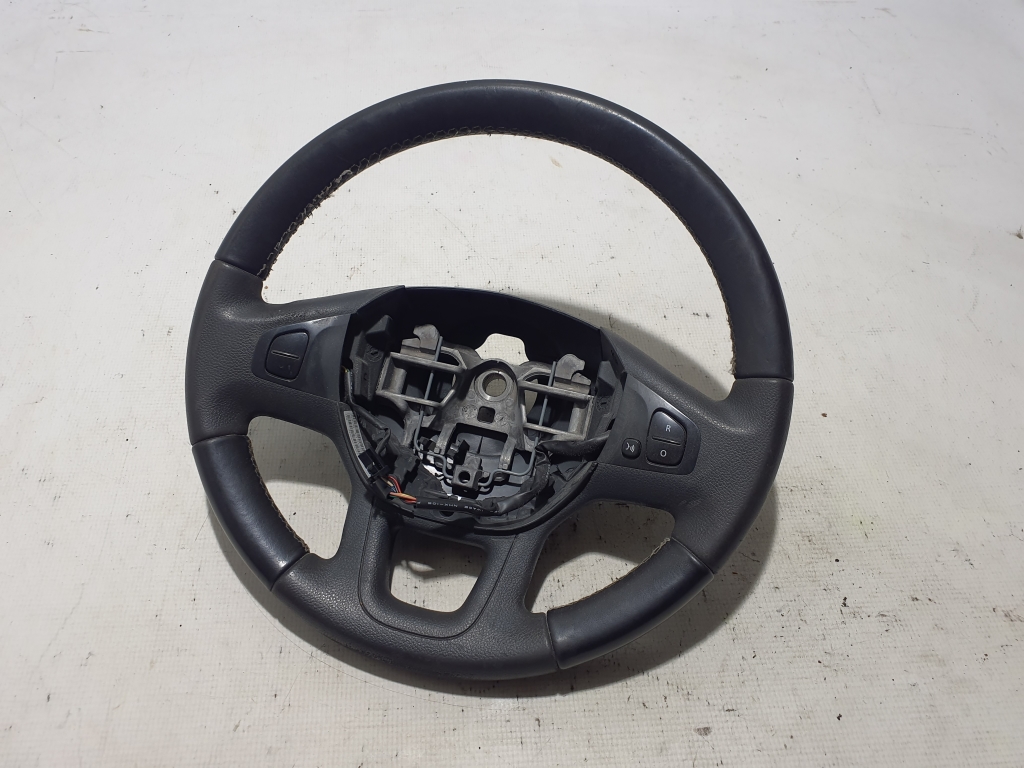 RENAULT Trafic 3 generation (2014-2023) Steering Wheel 484008352R 24851929