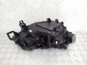 Volkswagen ID.4 I (2020–2026) Scheinwerfer vorne 11B941035D - 9