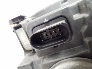 Volkswagen Amarok I (2010–2022) Scheinwerfer vorne 2H1941016M - 8