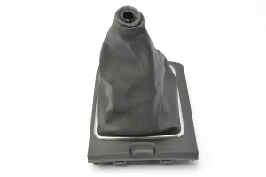 Gear lever trim - GDN164333