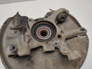 Mercedes Benz C-Class 205 (2014–2021) Tagumine rumm A2053500241 - 4