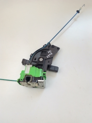 Alfa Romeo Giulietta (2010–2026) Rear side door lock 50525358 - 2