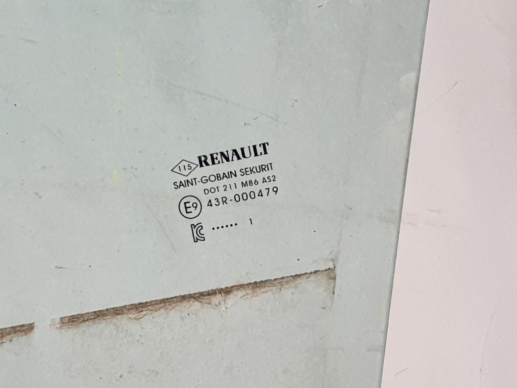 RENAULT Captur 2 generation (2019-2023) Front Left Door Glass 803018224R 24853113