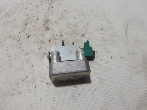  Air conditioner hose valve 