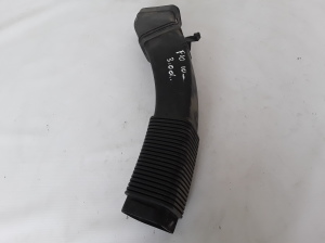  Air intake hose 