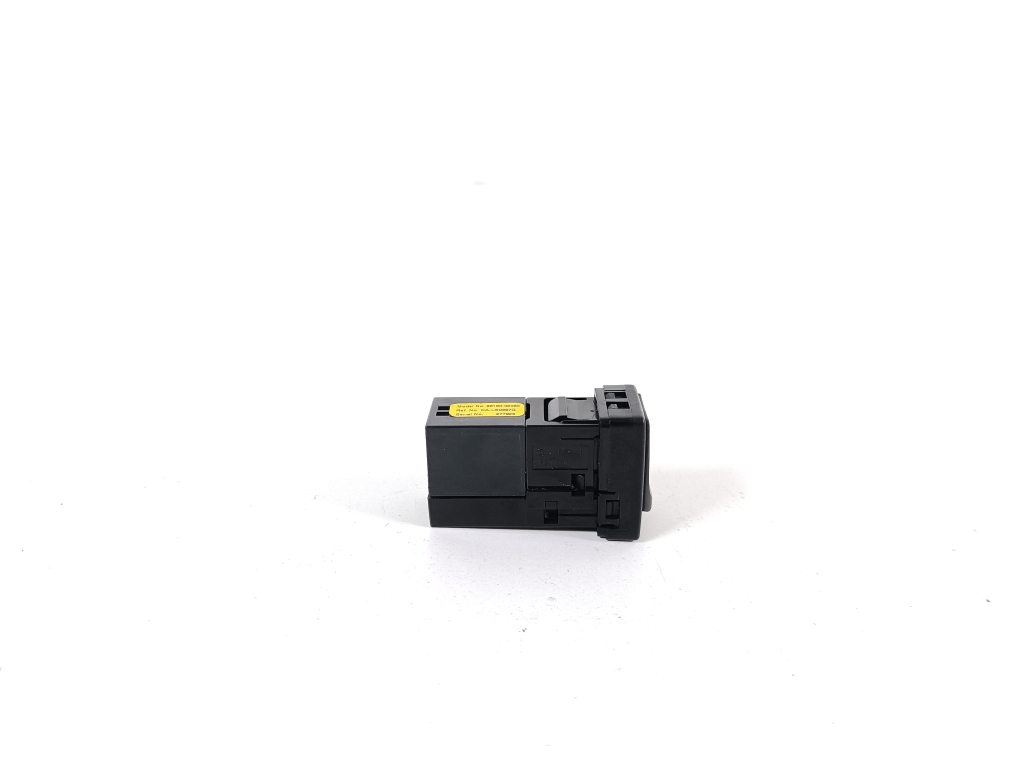 TOYOTA Verso 1 generation (2009-2015) Additional Music Player Connectors 86190-02060 24869185