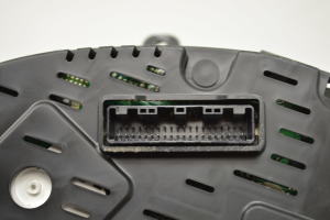 Kia Sportage (2010–2016) Instrument cluster 940113U037 - 2