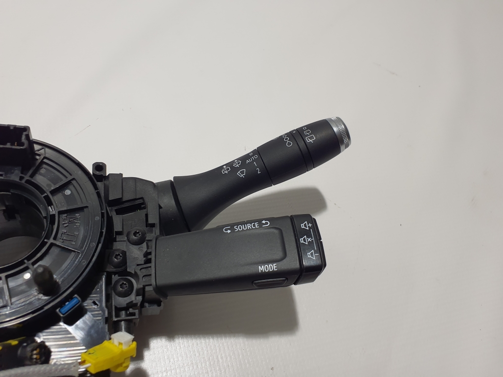 RENAULT Captur 2 generation (2019-2023) Indicator Wiper Stalk Switch 24872680