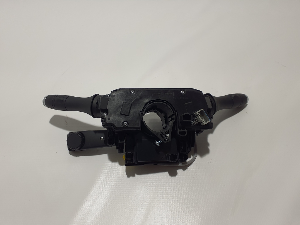 RENAULT Captur 2 generation (2019-2023) Indicator Wiper Stalk Switch 24872680