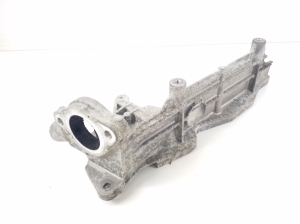 Mercedes Benz GLA-Class 156 (2013–2019) Support de vanne EGR A6510943027 - 3