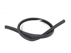 Mercedes Benz SLK-Class 172 (2011–2026) Esiukse tihenduskumm A1726970051 - 2
