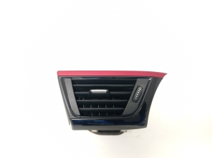  Armatuurlaua ventilatsioonivõred  - 9231995 