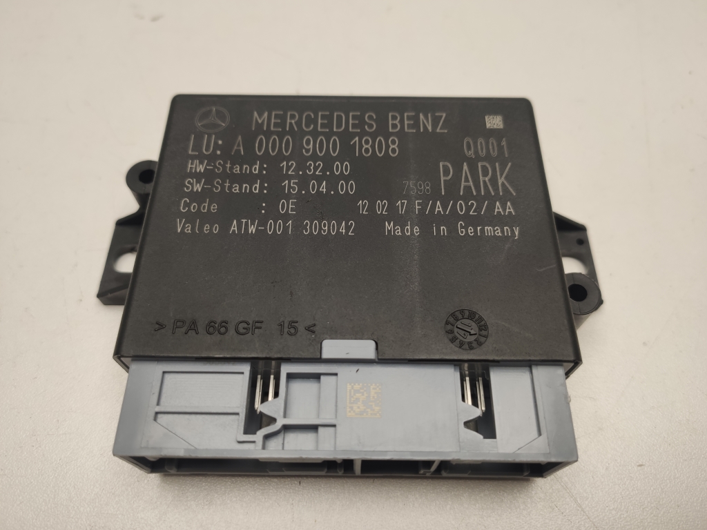 MERCEDES-BENZ C-Class W205/S205/C205 (2014-2023) Parkavimo daviklių (parktronikų) valdymo blokas A0009001808 24869136