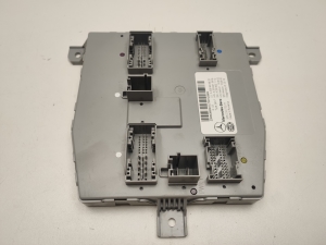 Mercedes Benz C-Class 205 (2014–2021) Control unit A2059006822 - 3