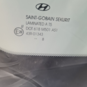 Hyundai i30 (2017–2026) Windschutzscheibe 86110G4030 - 3